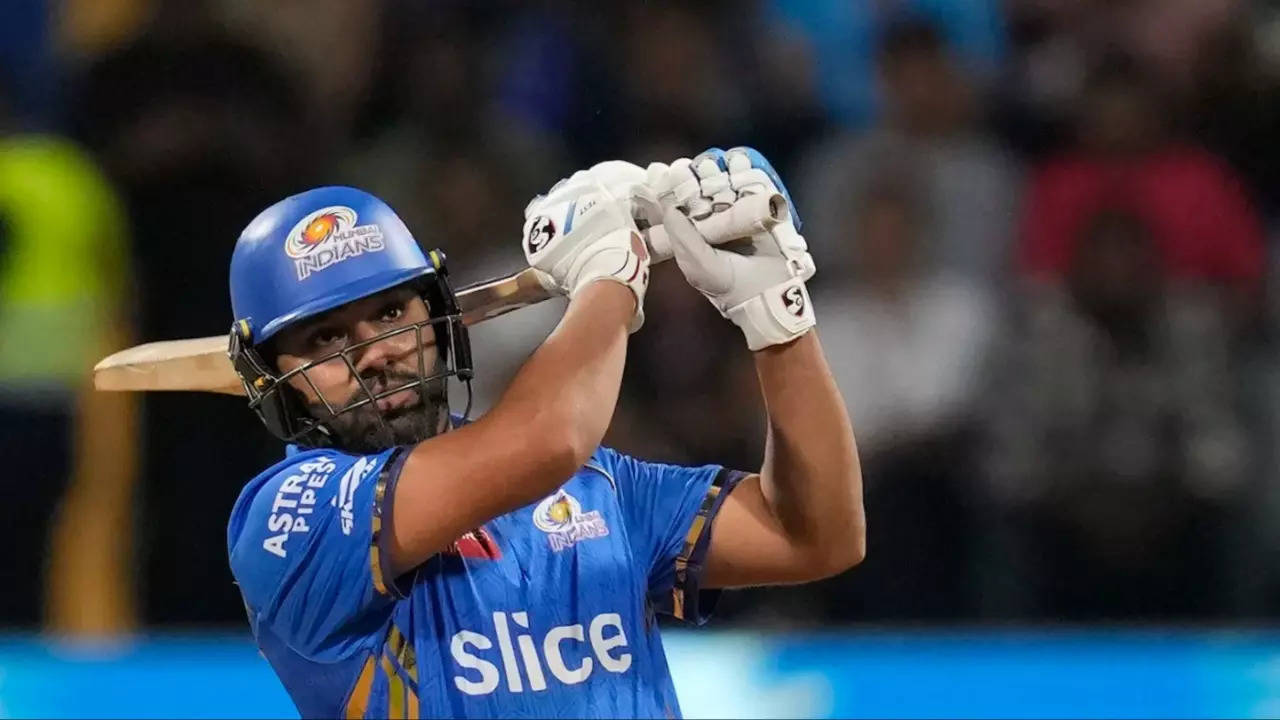 rohit sharma journey with mumbai indians is over aakash chopra ipl 2025 prediction