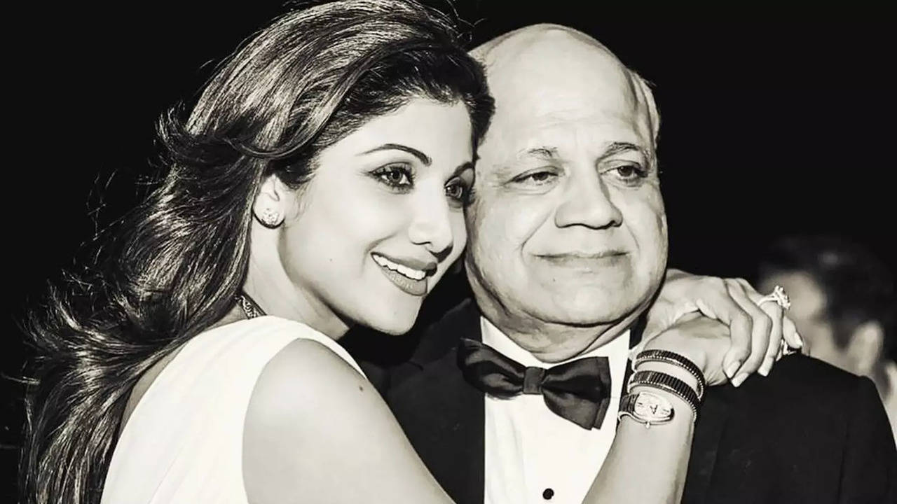 shilpa shetty misses father surendra shetty on eighth death anniversary. see her heartwarming post