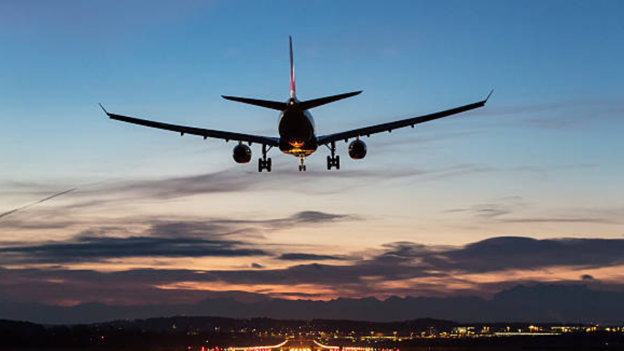 new york-bound air india flights, 2 indigo on way to middle east return midway after bomb threat