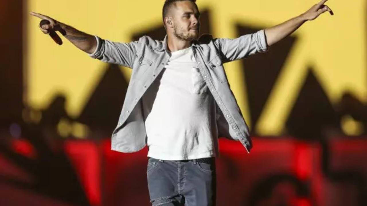 one directions liam payne dies falling from hotel balcony in argentina