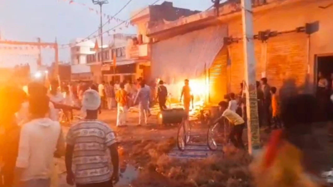 breaking news | bahraich violence: two accused shot at by cops while trying to flee to nepal