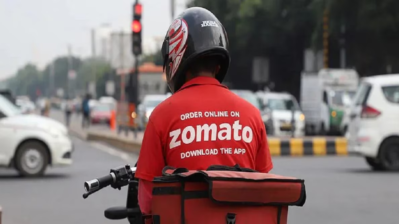 woman alleges zomato delivery agent abused office staff over 10-minute delay, sparks online debate