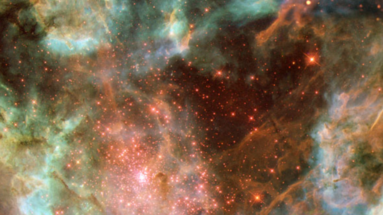 7 stunning pictures of star cluster taken by nasa hubble space telescope