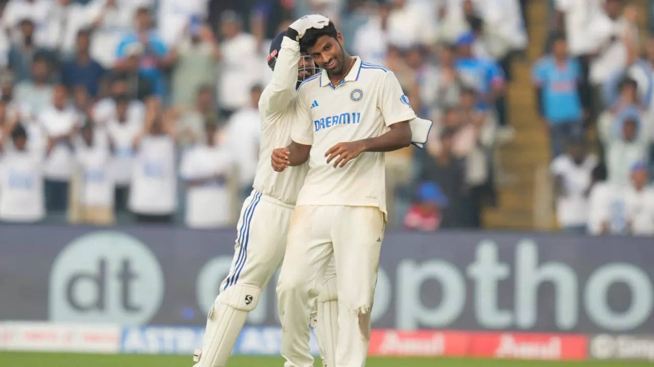 washington sundar creates history in 2nd test vs new zealand, becomes first player to take five-wicket haul for india at pune