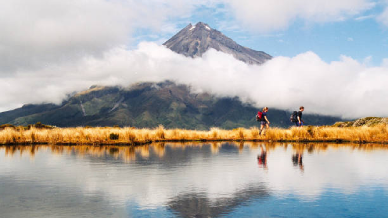 japan's iconic mount fuji not seen snow yet, breaks 130-year-old record.