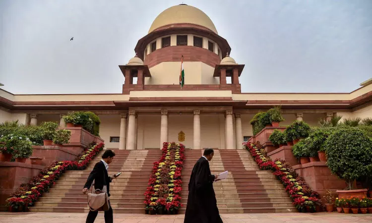 SC asks IIT Dhanbad to grant admission to Dalit youth who lost seat for not depositing fees