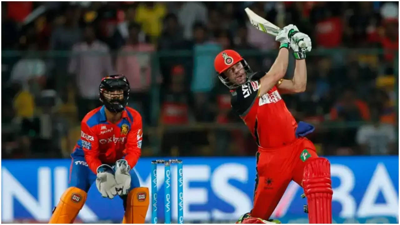 WATCH: IPL throwback! When De Villiers' majestic knock guided RCB to thrilling win over Gujarat in Qualifier 1