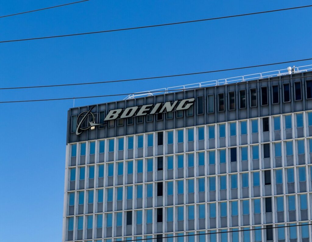 Boeing announces stock offering expected to raise up to $19 billion