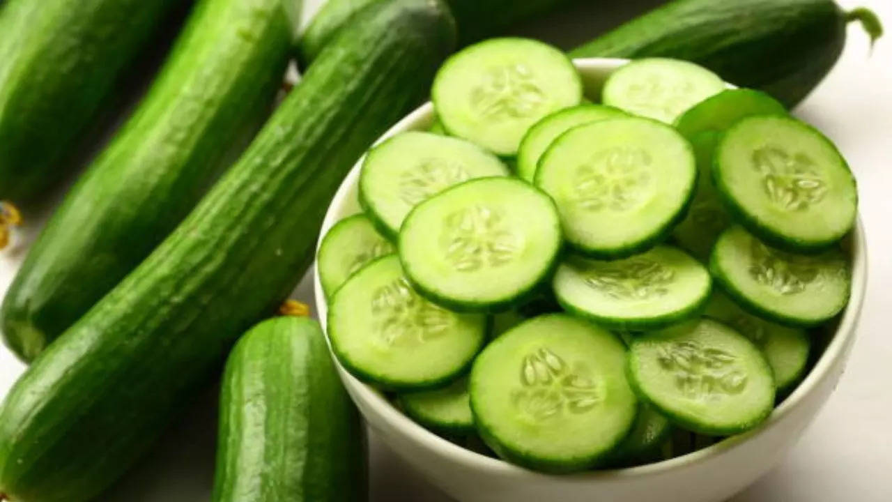 Untreated Water Caused Salmonella Outbreak In Cucumbers Leaving 450 Sick In The US; All About The Bacterial Poisoning