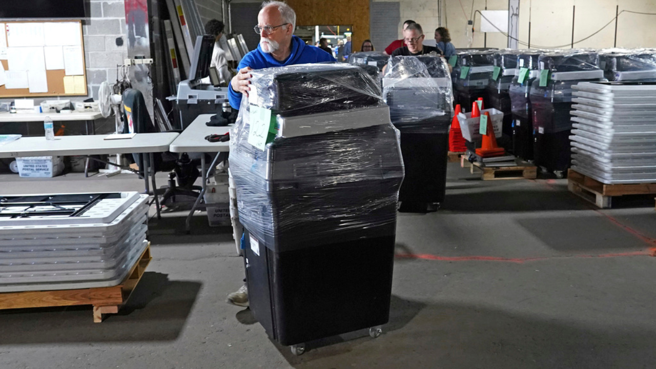 voting machines in kentucky not letting voters select trump? video surfaces