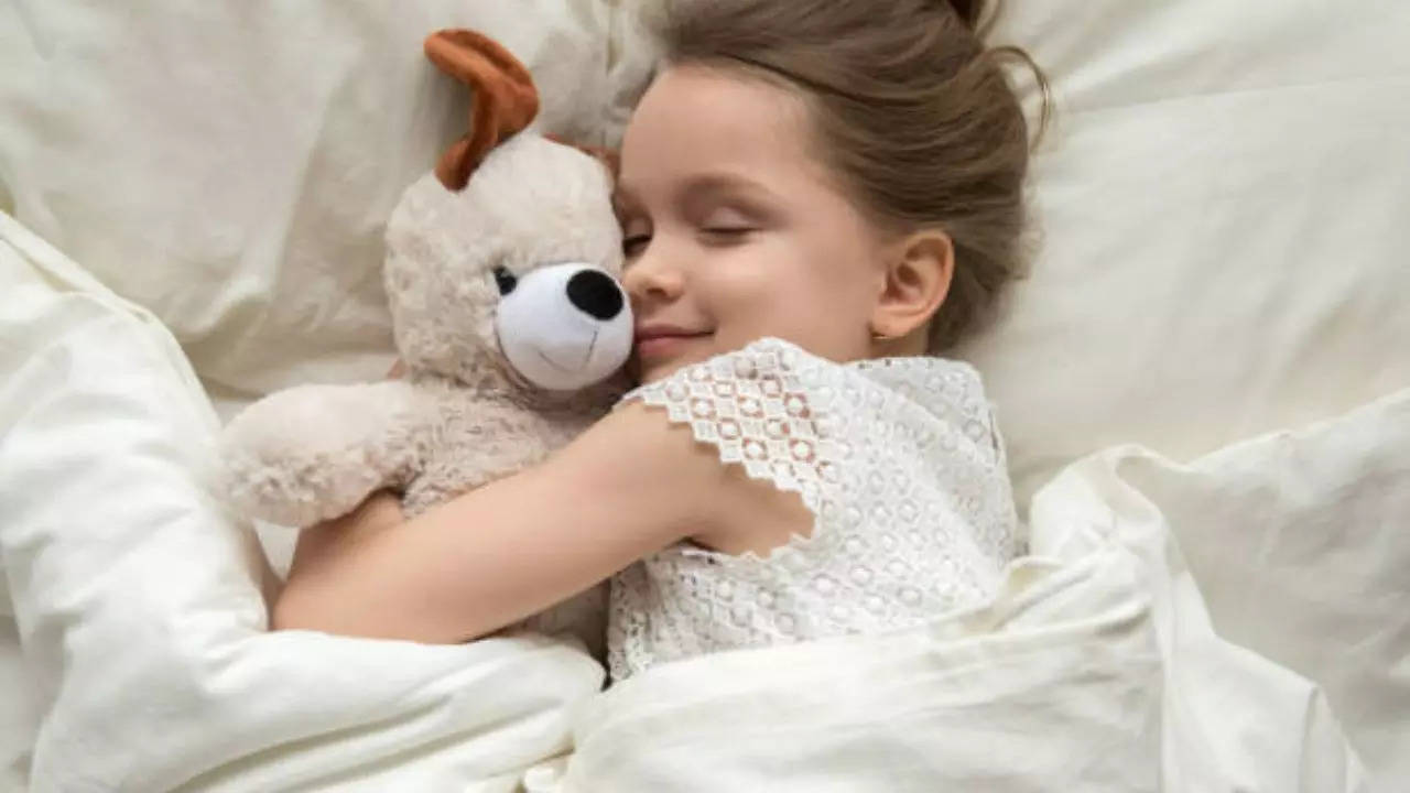 the hidden dangers of stuffed toys will shock you; experts say they trigger your child's asthma