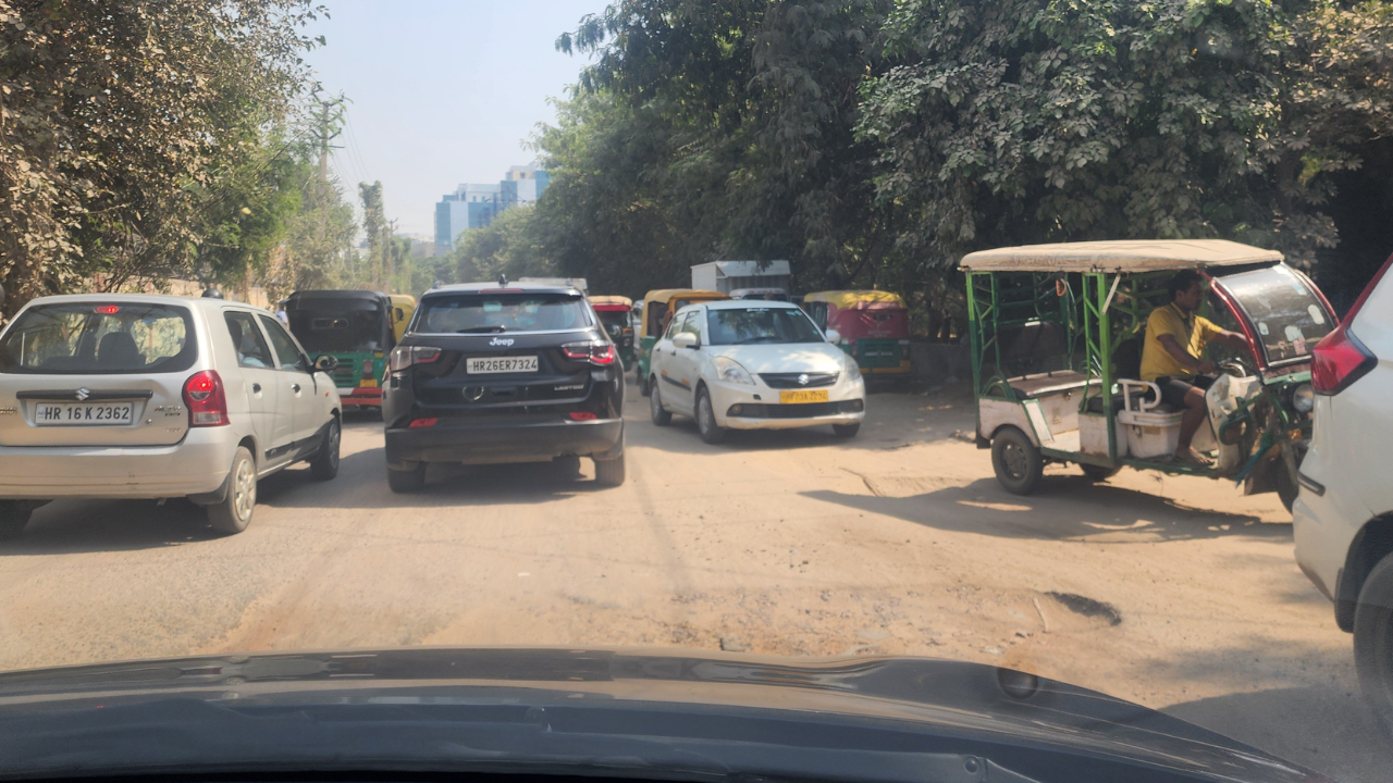 big traffic relief on cards for gurugram's corporate hub, udyog vihar-4: know haryana govt's plan