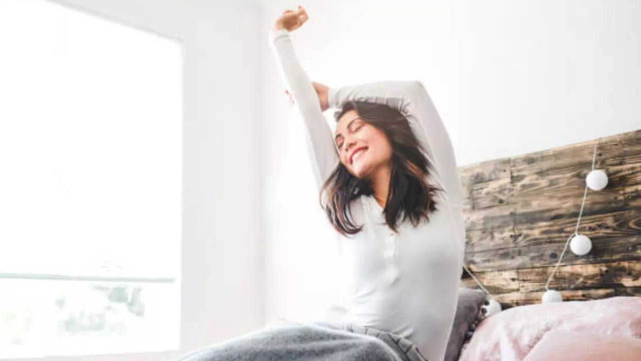 Waking Up Early Doesn’t Make You Boring! It Helps Lower Anxiety Levels, Claims Study