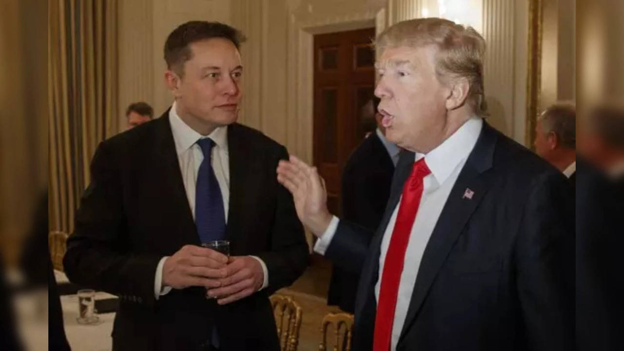 elon musk's latest endorsement of donald trump is way too cute to miss - watch