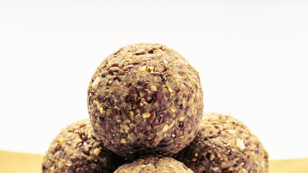 Flaxseed Laddoo