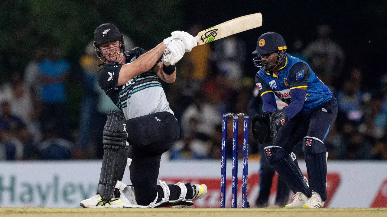 sl vs nz live score sri lanka vs new zealand 1st odi live cricket score updates from dambulla