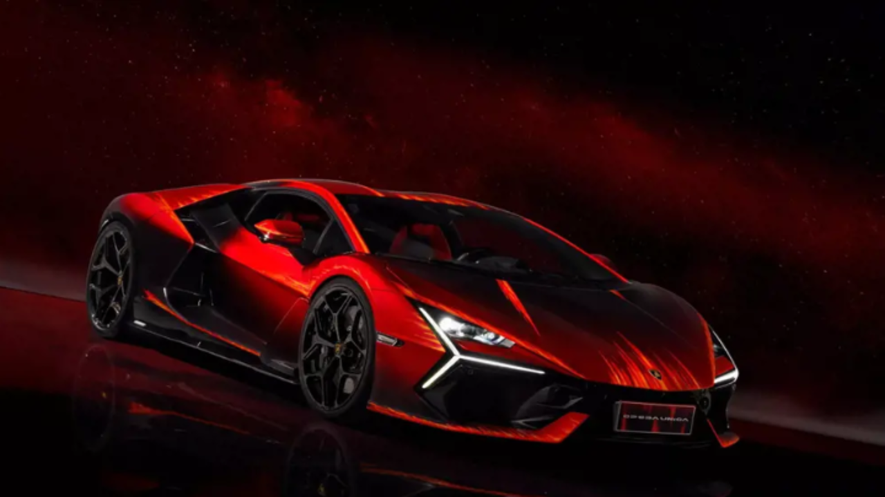 480 hours of hand-painted livery: meet lamborghini revuelto opera unica