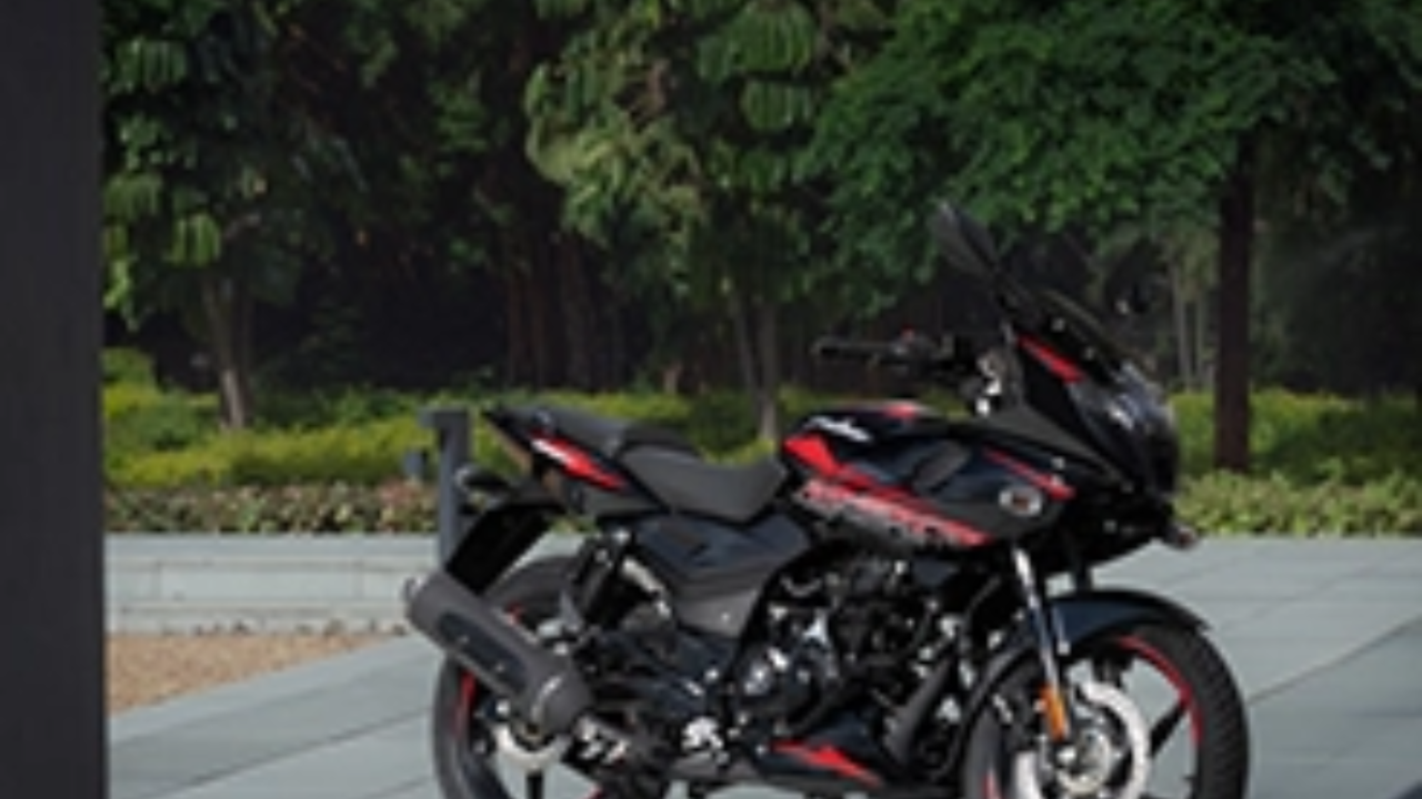 Bajaj Pulsar 220F