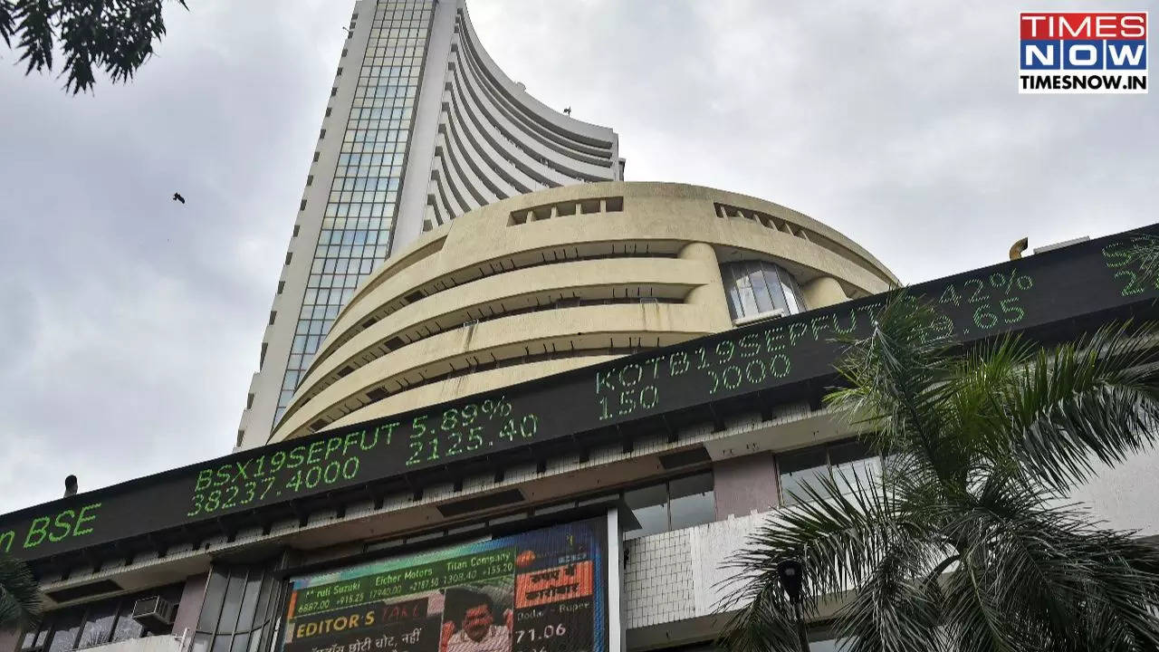 sensex ends 4-day slump, gains 239 points; nifty closes above 23,500; m&m shines, hindalco falls