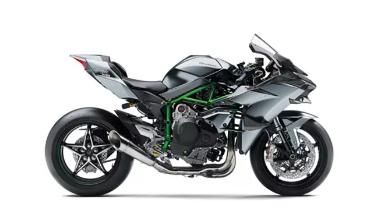 5 superbikes that produce over 200 bhp of power