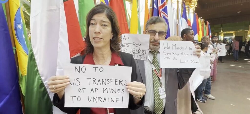 Landmine victims gather to protest US decision to supply Ukraine