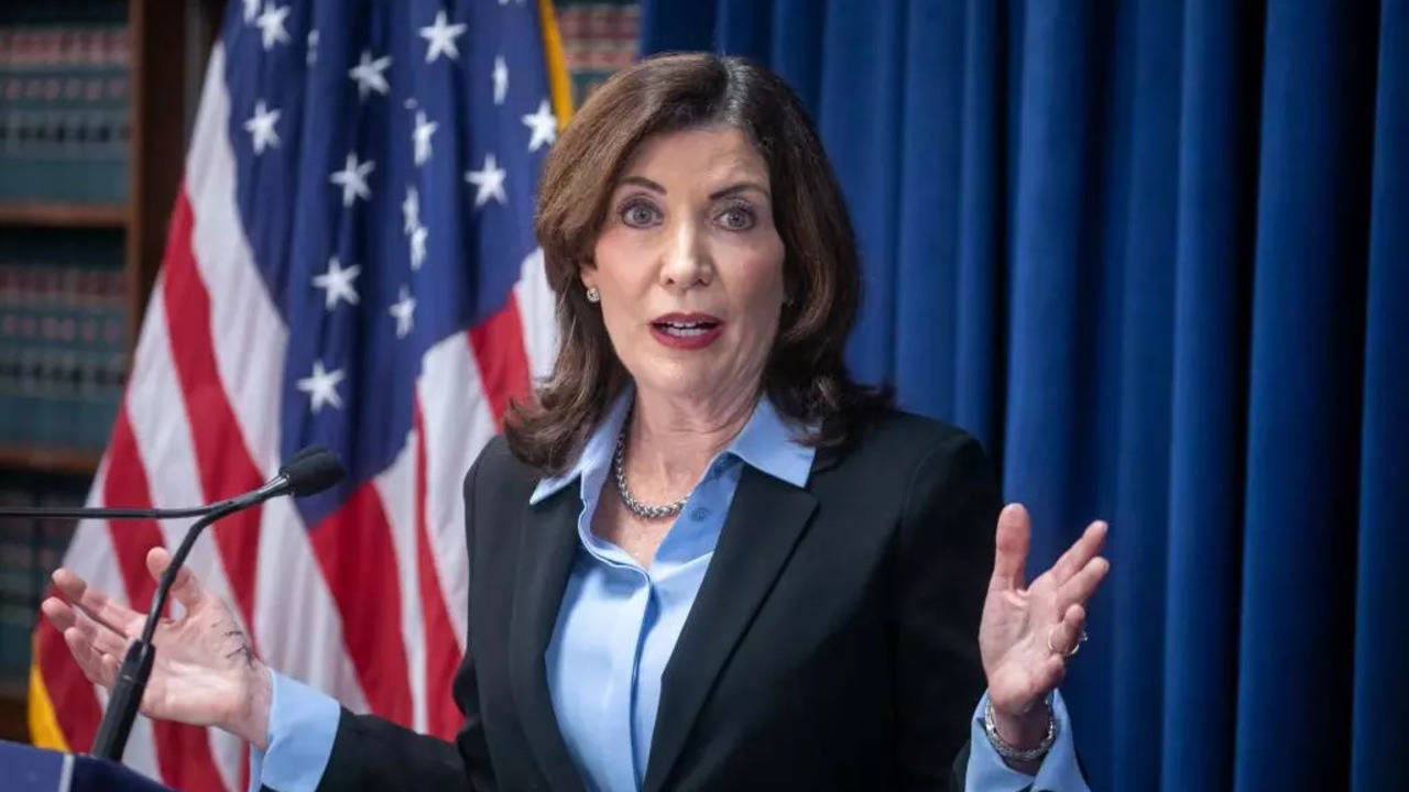 will kathy hochul carry out mass deportation? what we know