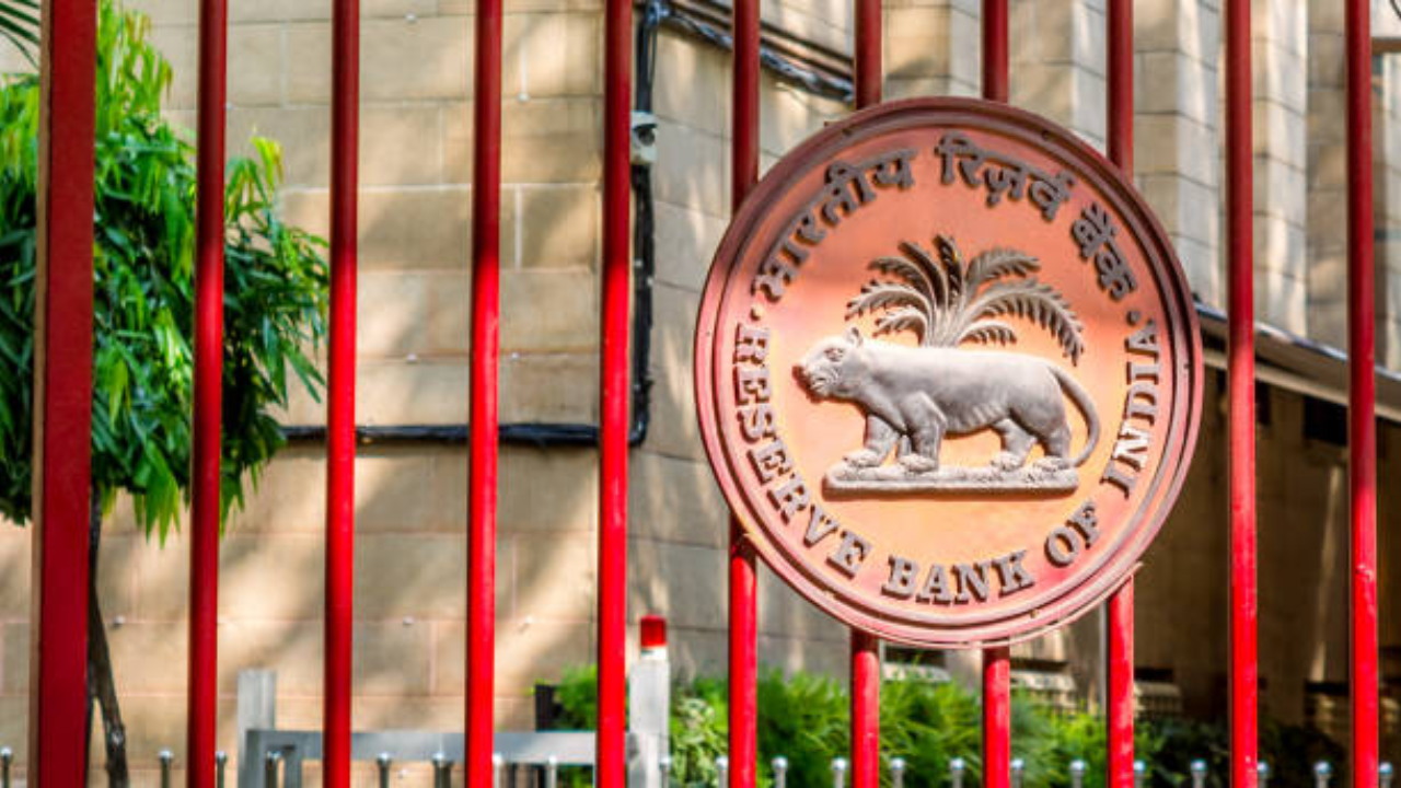 rbi may continue status quo on interest rate, moderate gdp growth forecast: experts