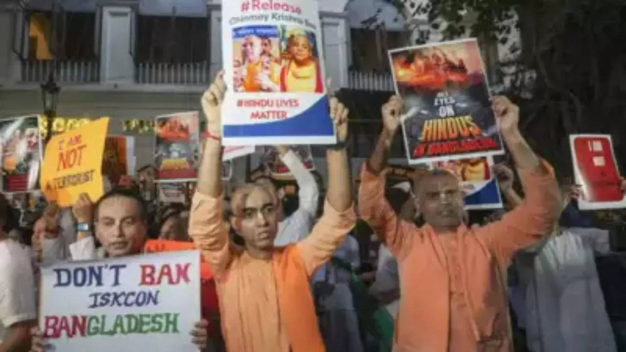 bangladesh bars 54 iskcon monks from entering india, despite valid visas