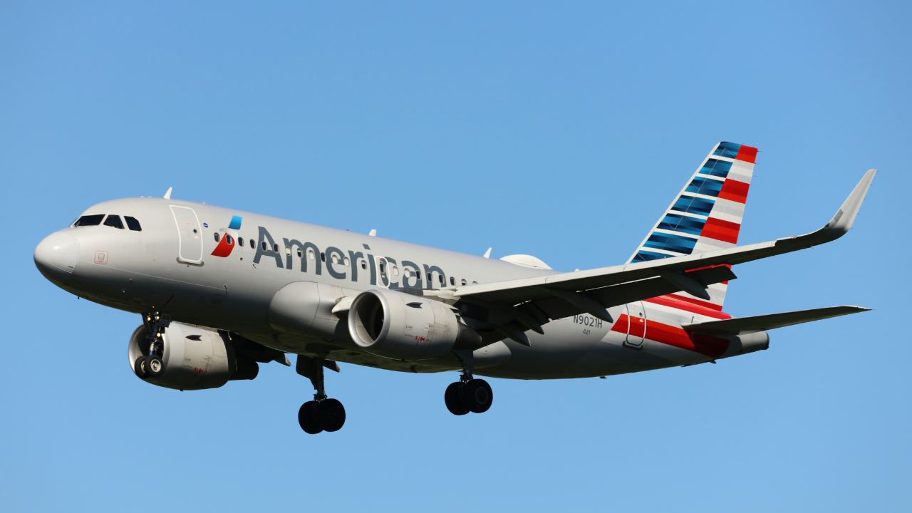 why american airlines boeing 737 from chicago made emergency landing at o’hare airport