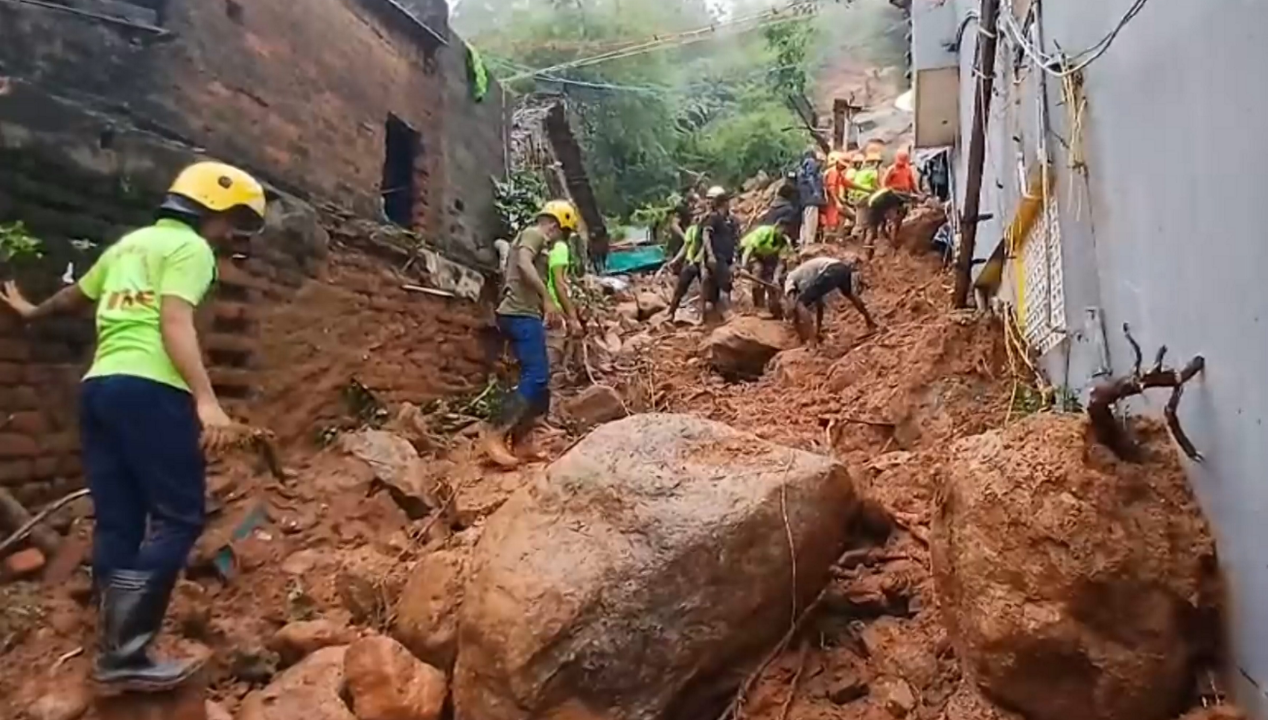 cyclone fengal havoc: family of 7 found dead in tiruvannamalai landslide; deputy cm announces ex-gratia