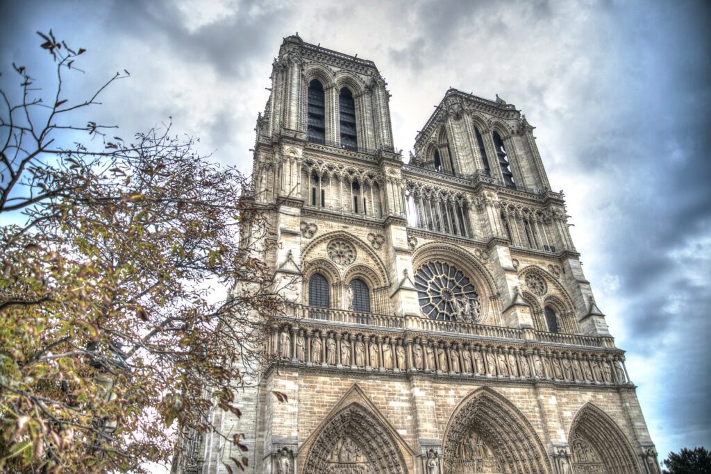 Calls to charge tourists to enter Paris' Notre-Dame cathedral